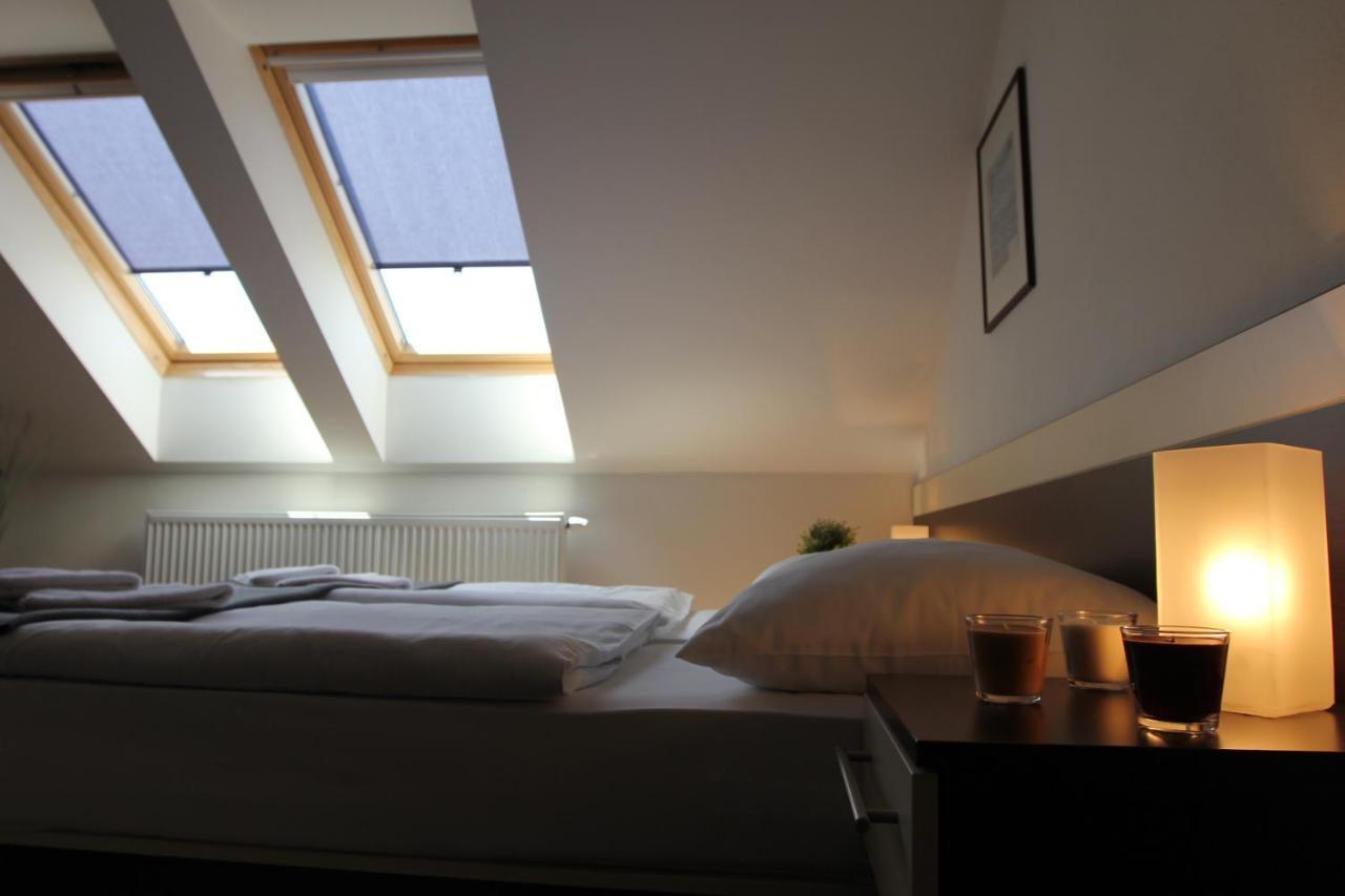 Residence Vysta Prag Rum bild